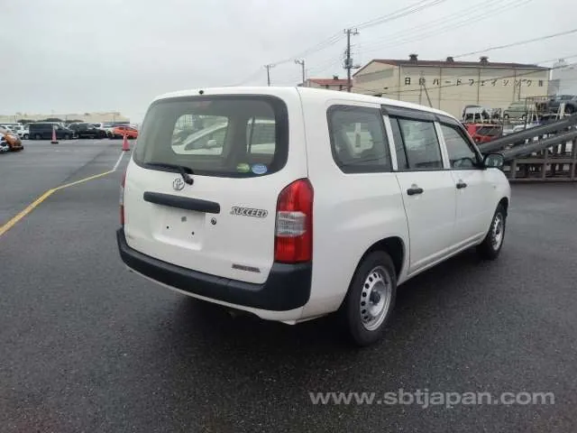 Toyota Succeed Van 2019 photo 4