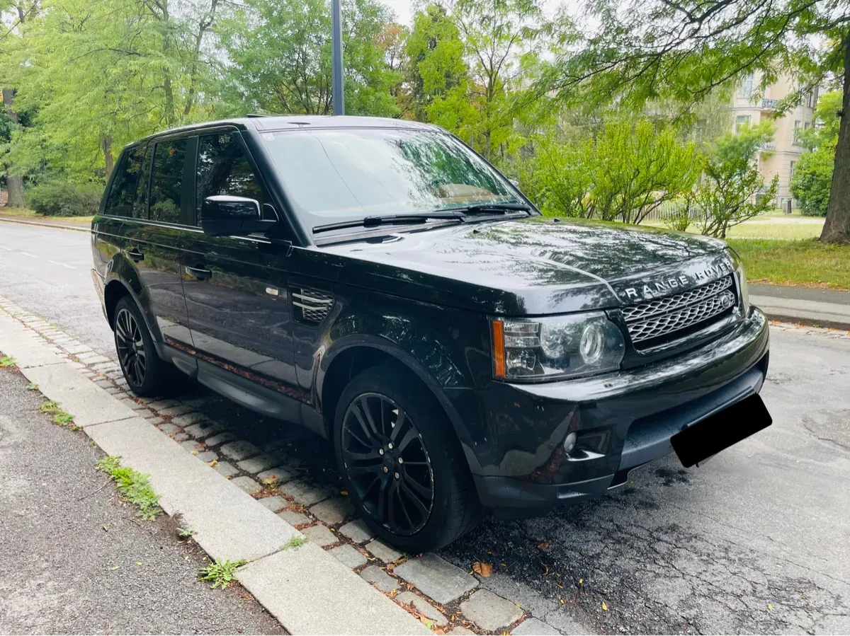 Land Rover Range Rover Sport 2012 photo 3