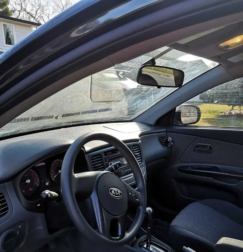 Kia Rio 2011 photo 3