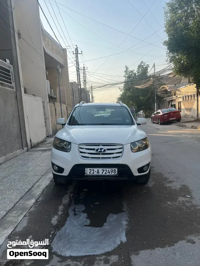 Hyundai Santa Fe 2011 photo 3