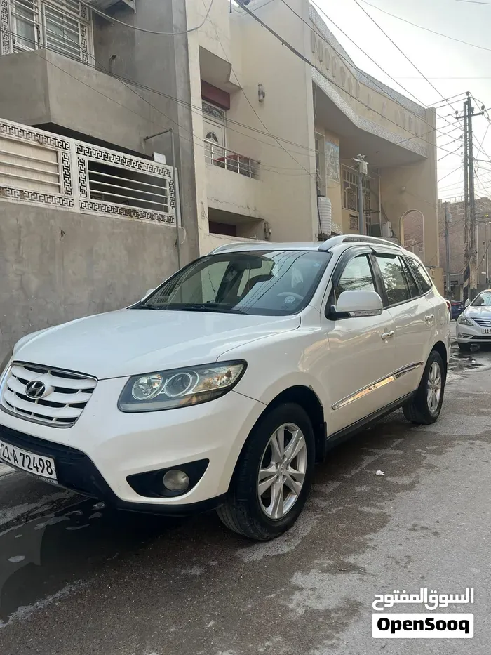 Hyundai Santa Fe 2011 photo 4