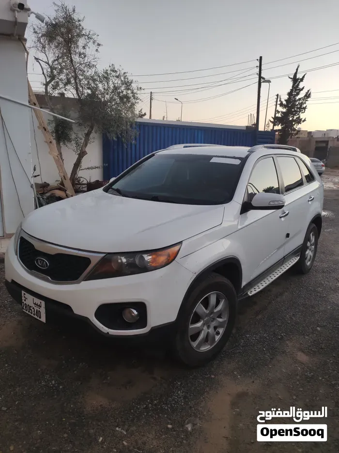 Kia Sorento 2012 photo 2
