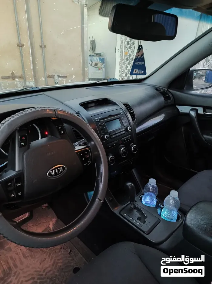 Kia Sorento 2012 photo 4