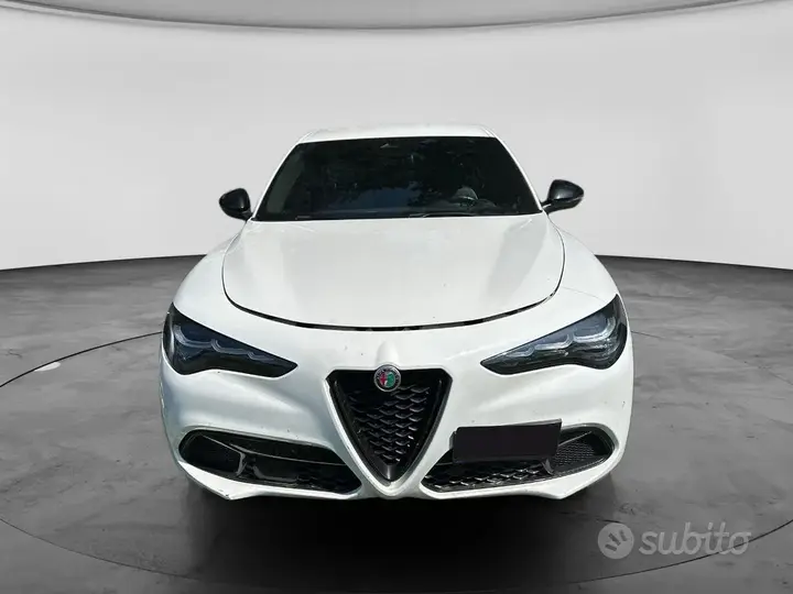 Alfa Romeo Stelvio 2024 photo 2