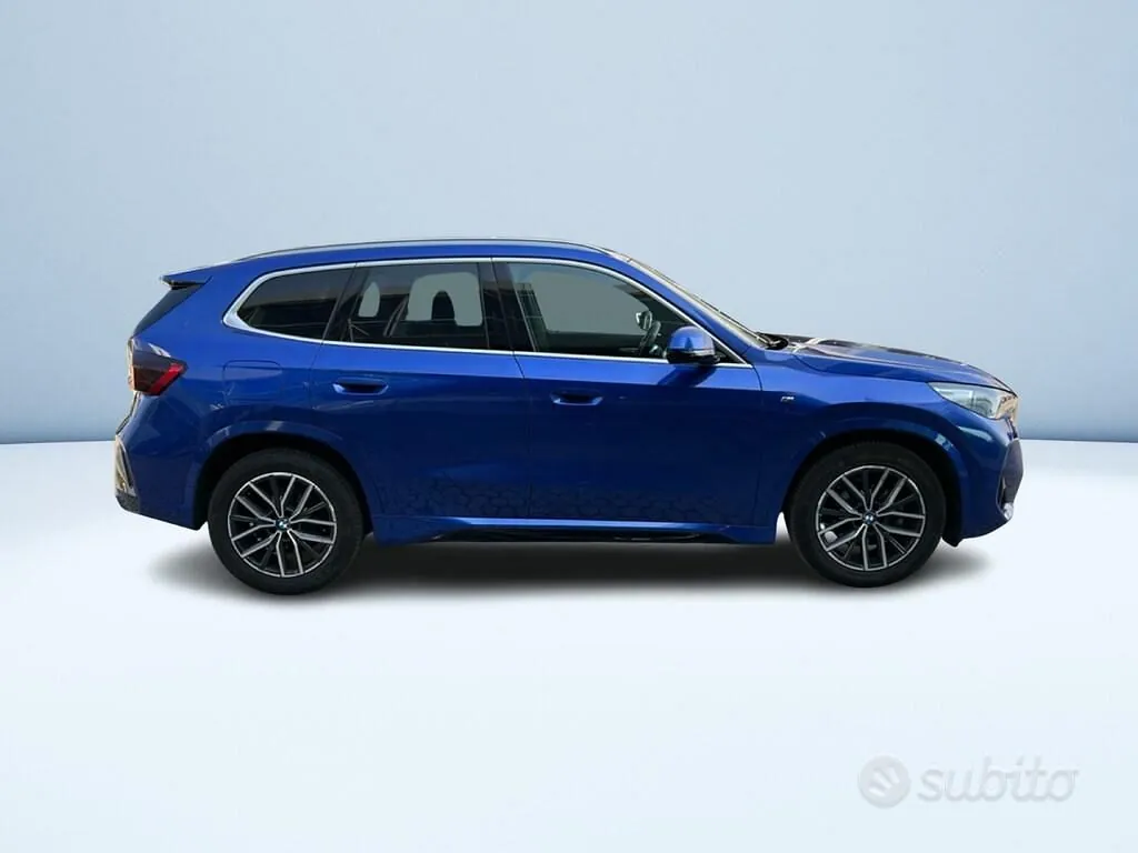 BMW X1 2023 photo 4