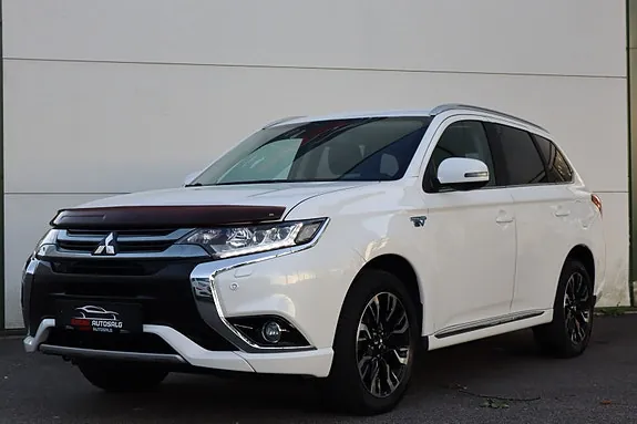 Mitsubishi Outlander 2016 photo 2