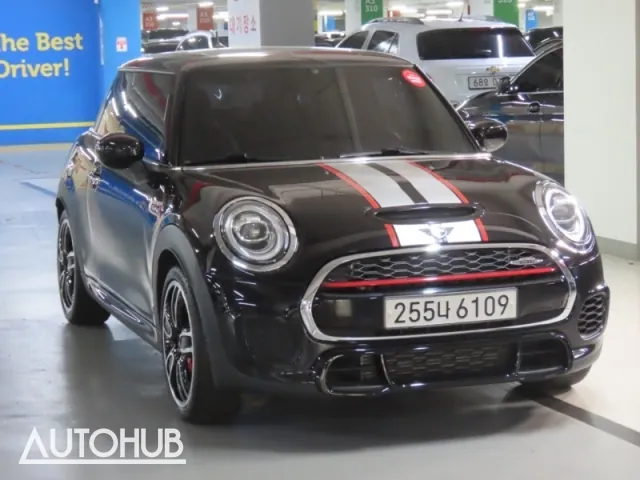 Mini Cooper 2020 photo 2