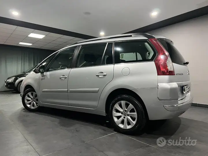 Citroen C4 Grand Picasso 2010 photo 4