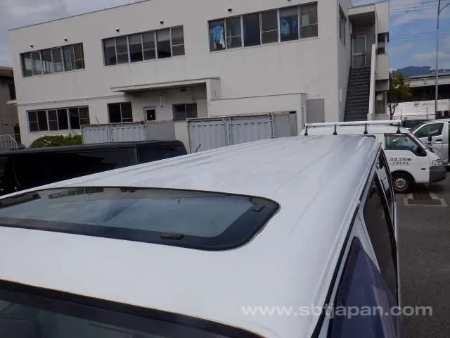 Toyota Hiace 2000 photo 5