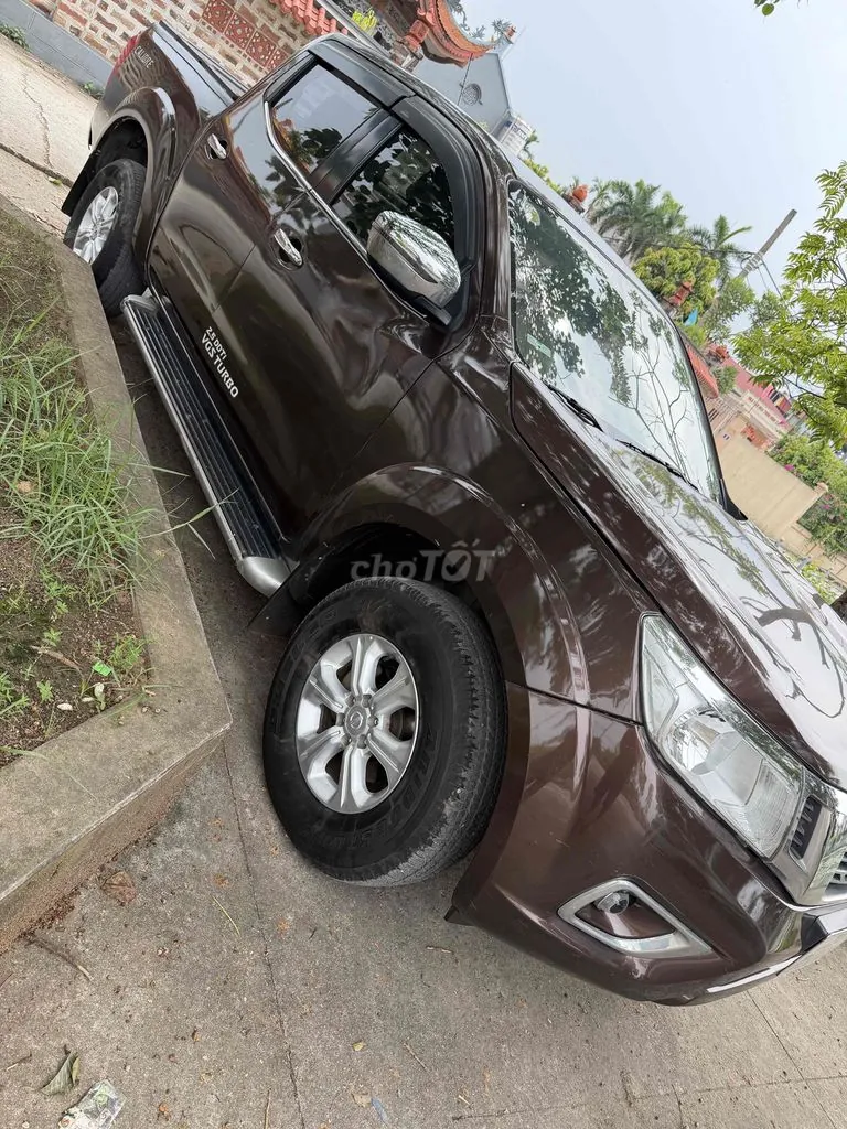 Nissan Navara 2017 photo 4