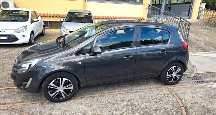 Opel Corsa 2013 photo 4