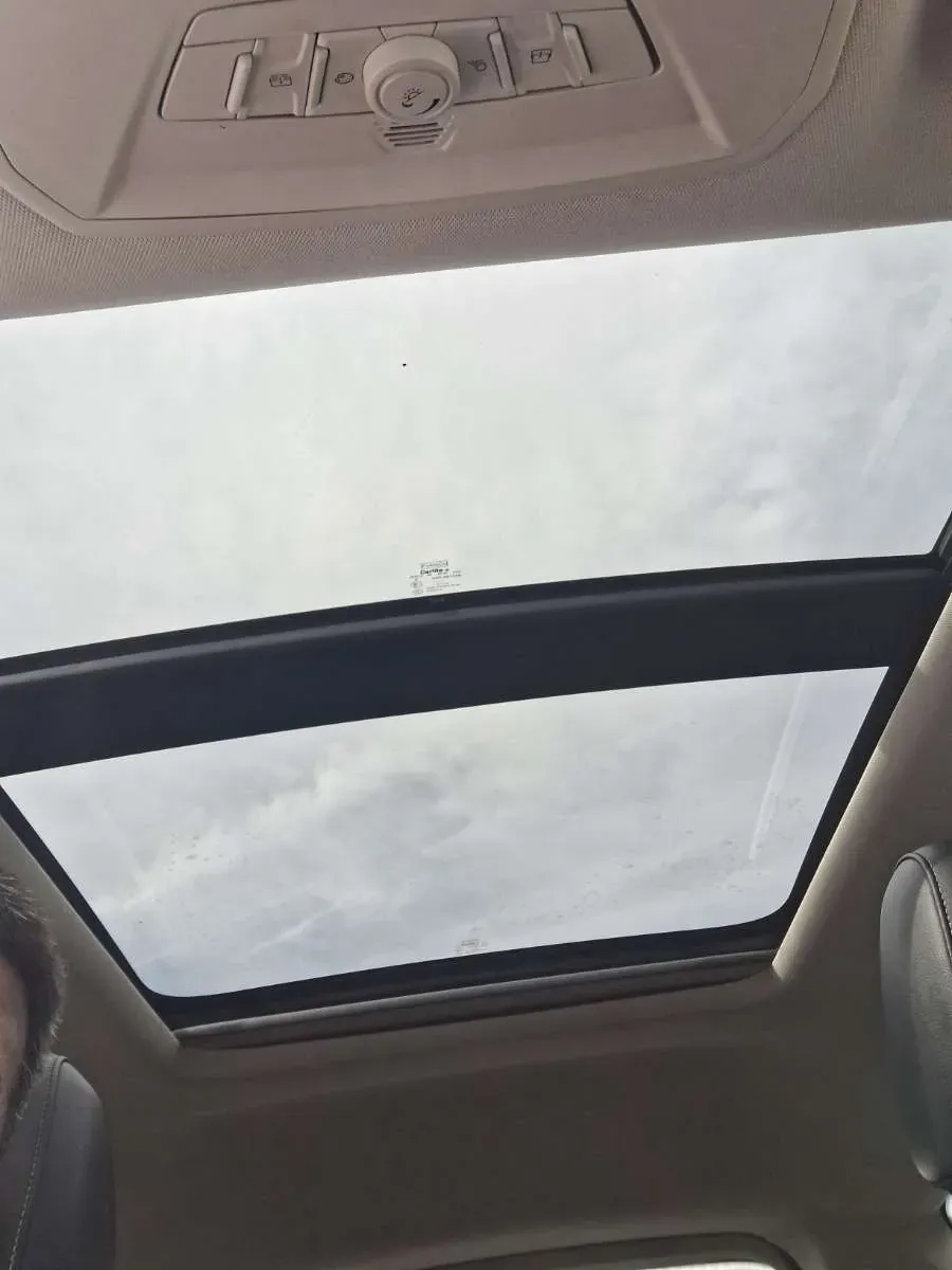 Ford Kuga 2015 photo 2