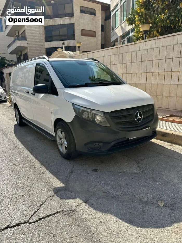 Mercedes-Benz V-Class 2016 photo 5