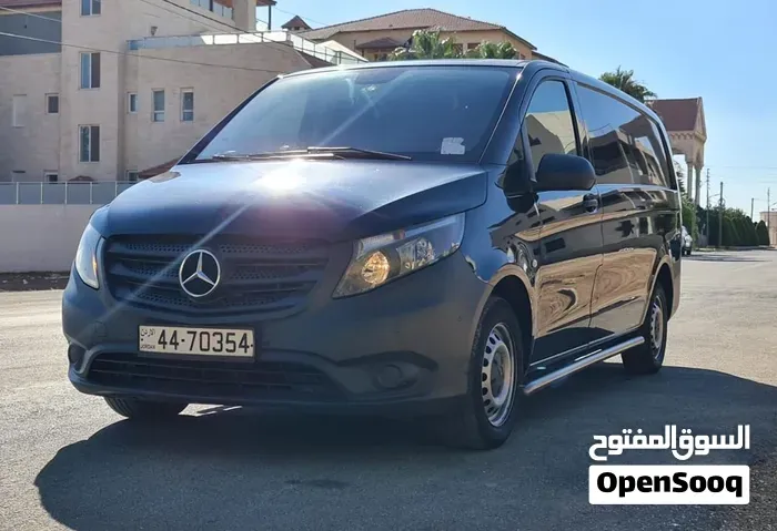 Mercedes-Benz V-Class 2016 photo 4