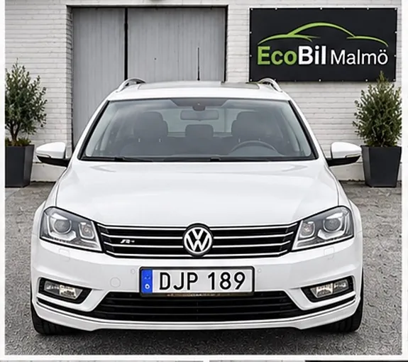 Volkswagen Passat 2013 photo 2