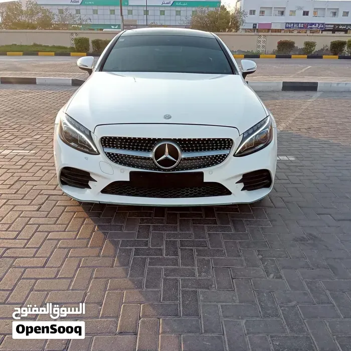 Mercedes-Benz C300 2017 photo 4