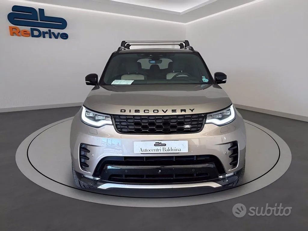 Land Rover Discovery 2021 photo 2