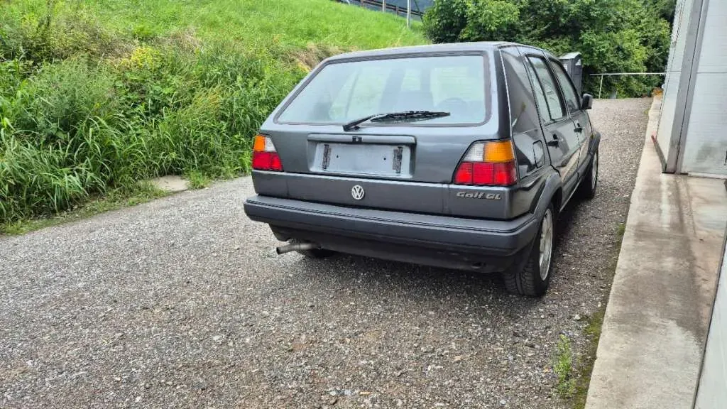 Volkswagen Golf 1989 photo 3
