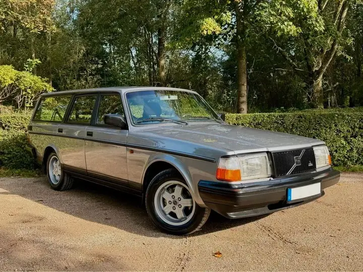 Volvo 240