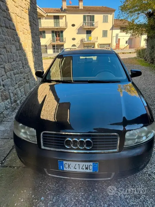 Audi A4 2003 photo 3