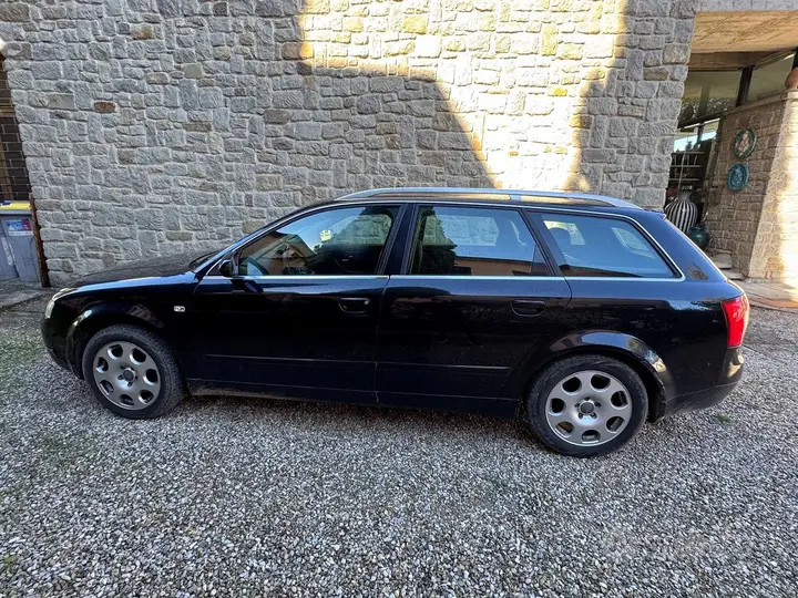 Audi A4 2003 photo 5