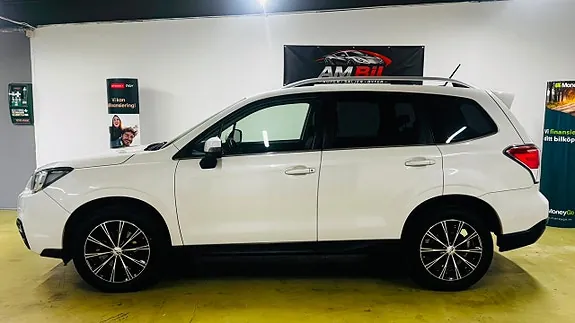 Subaru Forester 2016 photo 2