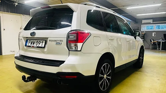 Subaru Forester 2016 photo 4