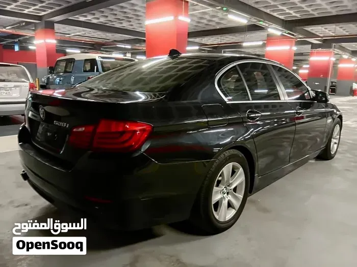 BMW 5 Series 2011 photo 4
