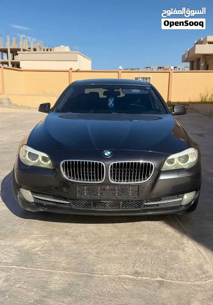 BMW 5 Series 2011 photo 5