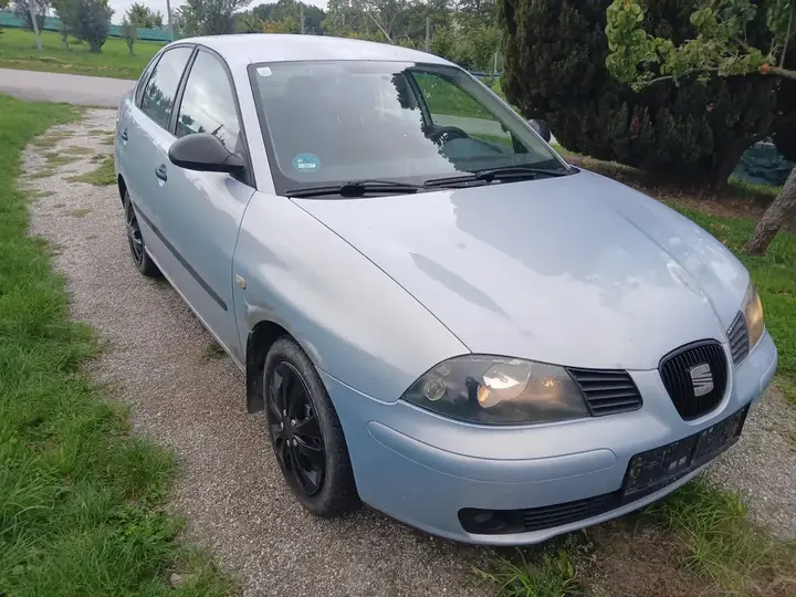 Seat Cordoba