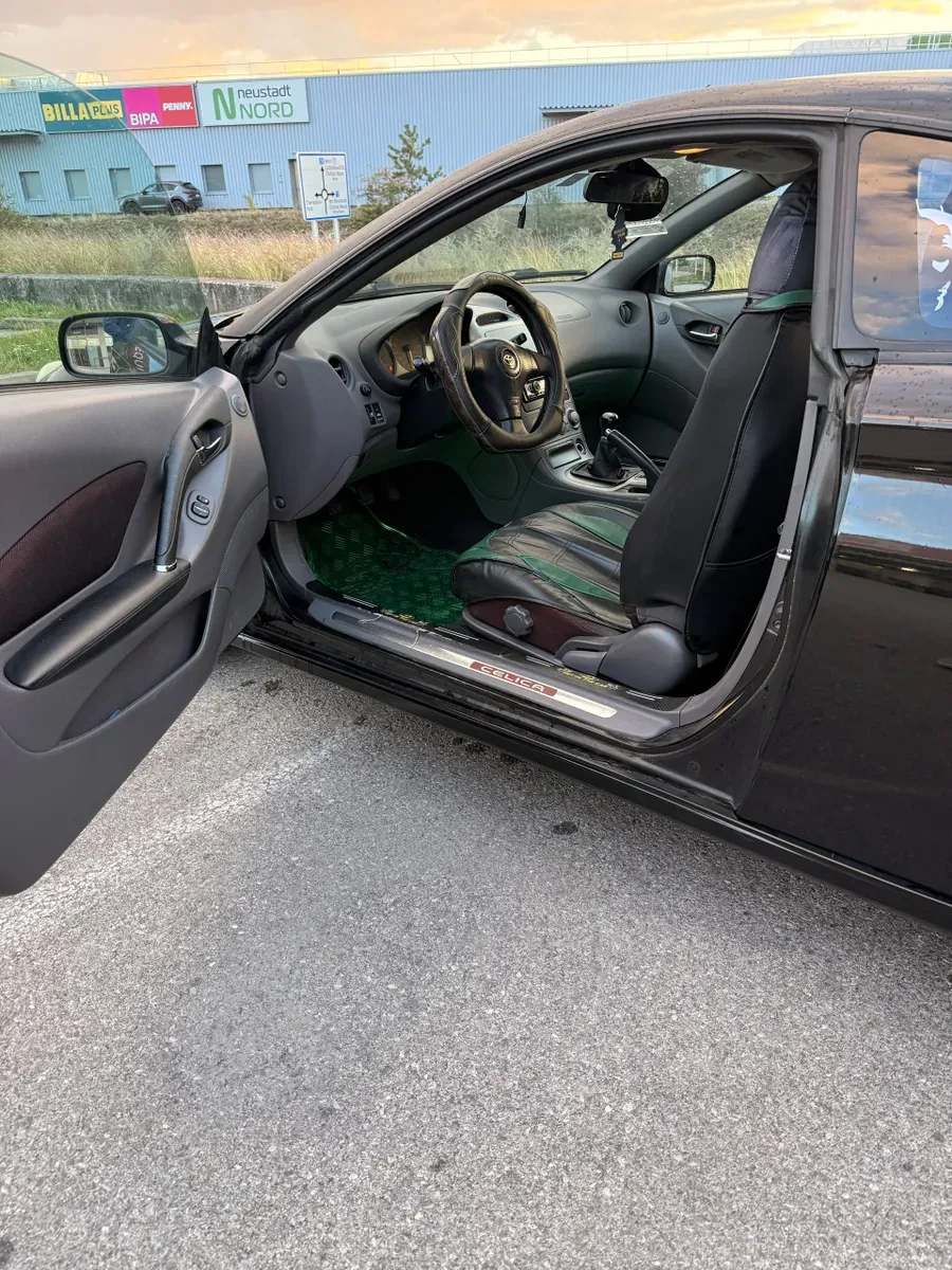 Toyota Celica 2000 photo 3