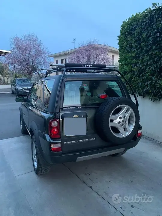 Land Rover Freelander 2006 photo 5