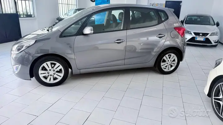 Hyundai Ix20 2013 photo 3