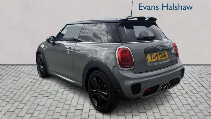 Mini Cooper S 2019 photo 5