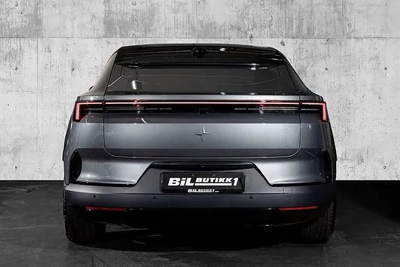 Polestar 4 2026 photo 4