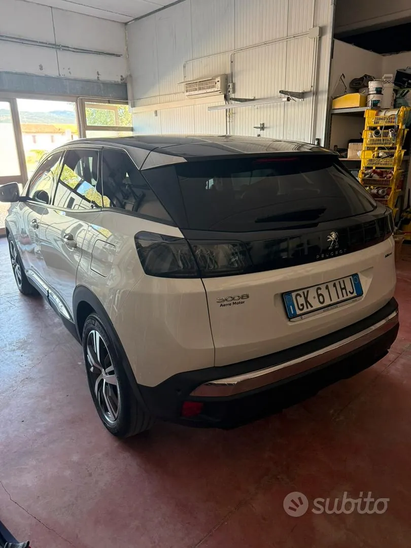 Peugeot 3008 2022 photo 3