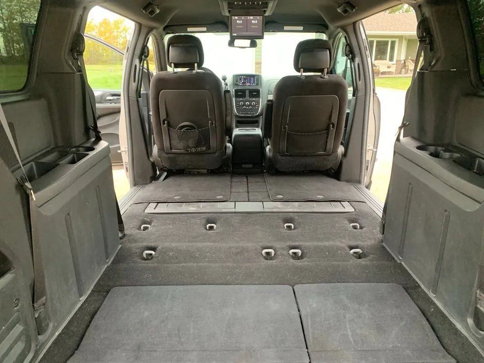 Dodge Grand Caravan 2014 photo 5
