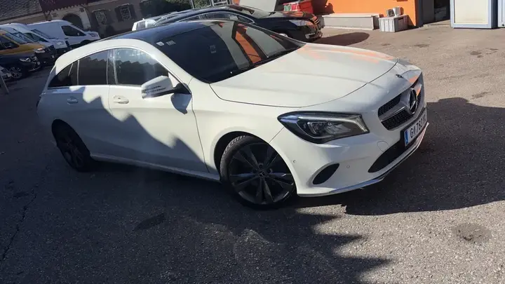 Mercedes-Benz Cla 2017 photo 2