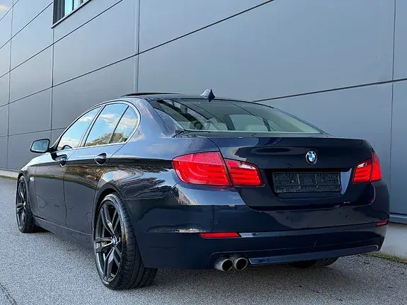 BMW 523I 2011 photo 5