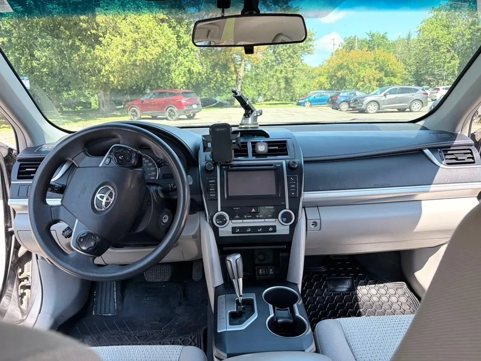 Toyota Camry 2012 photo 5
