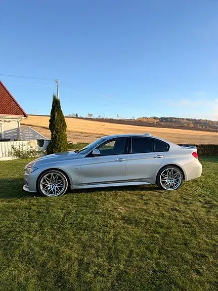 BMW 316I 2013 photo 4