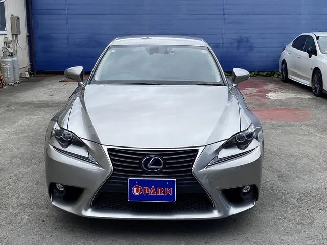 Lexus Is 2016 photo 4