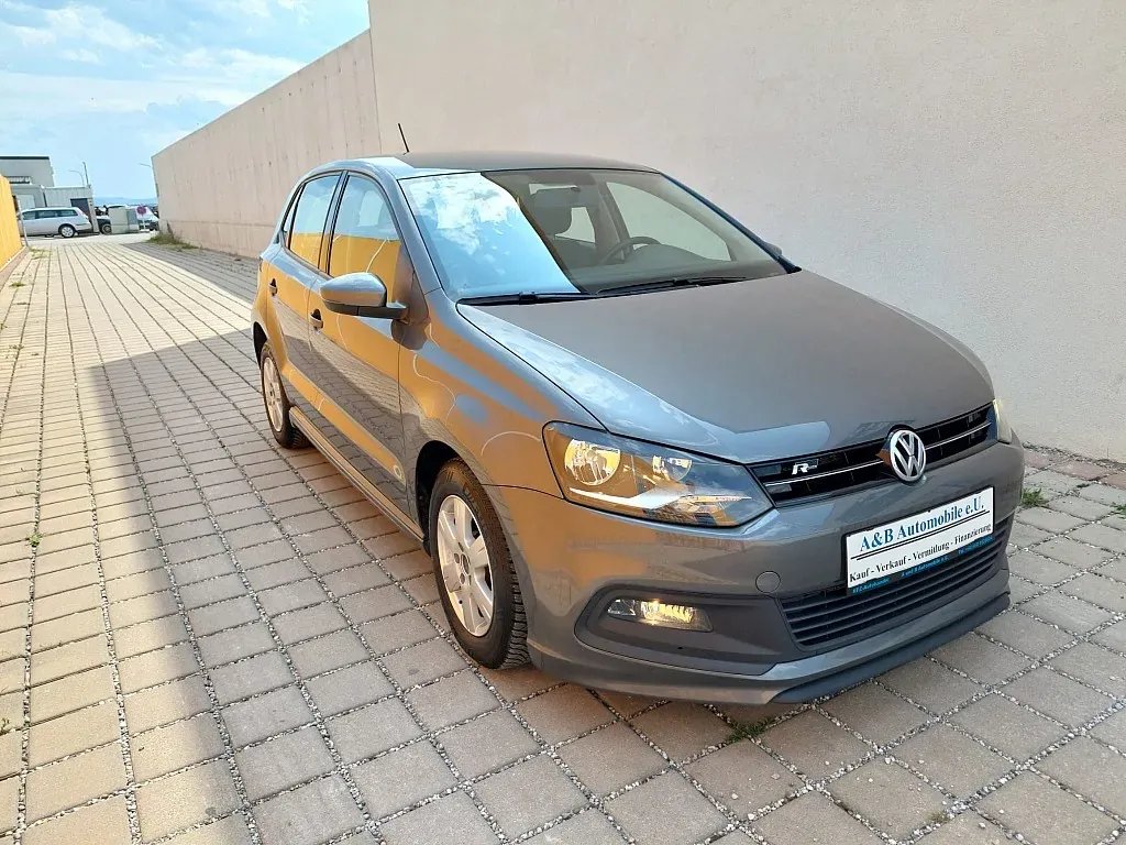 Volkswagen Polo 2013 photo 2