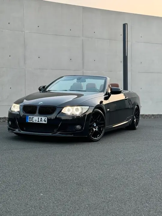 BMW E93