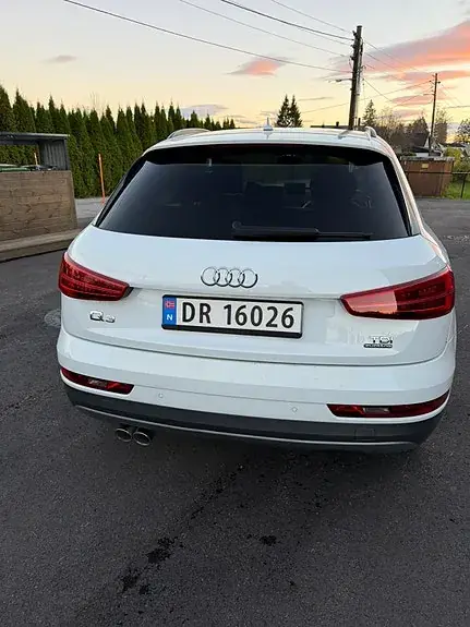 Audi Q3 2017 photo 2
