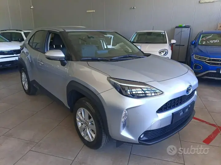 Toyota Yaris Cross 2024 photo 3