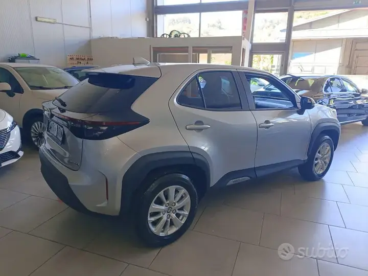 Toyota Yaris Cross 2024 photo 4