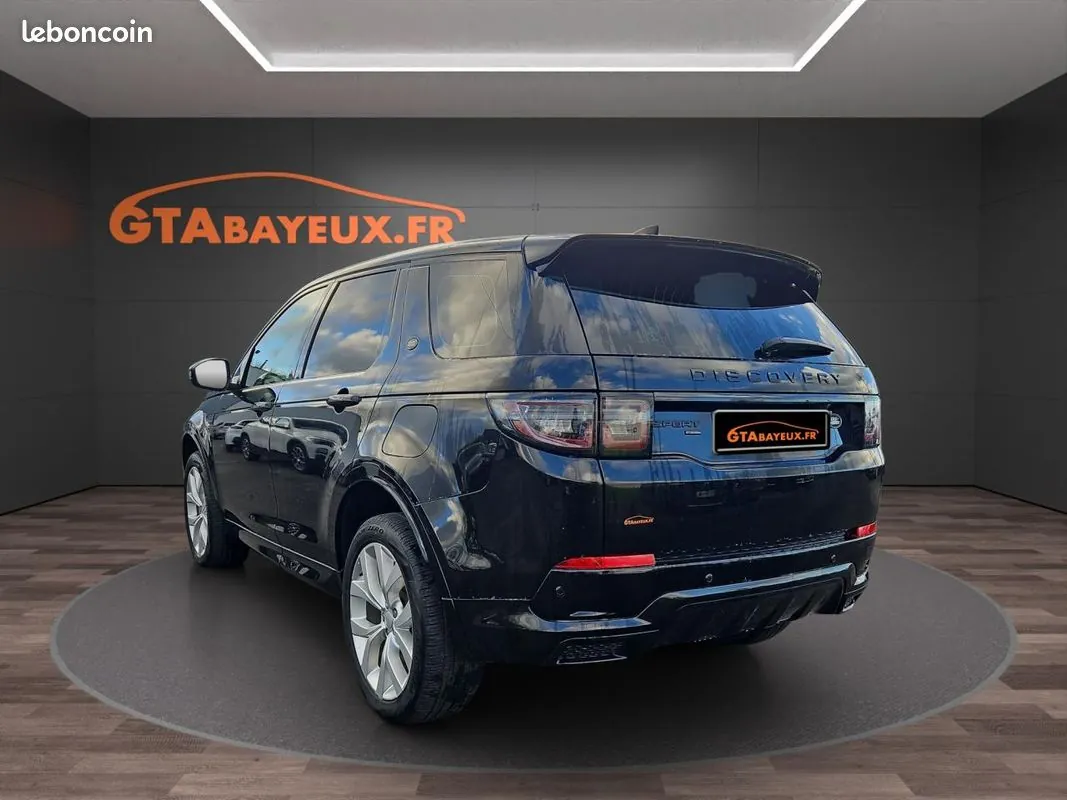 Land Rover Discovery Sport 2022 photo 4