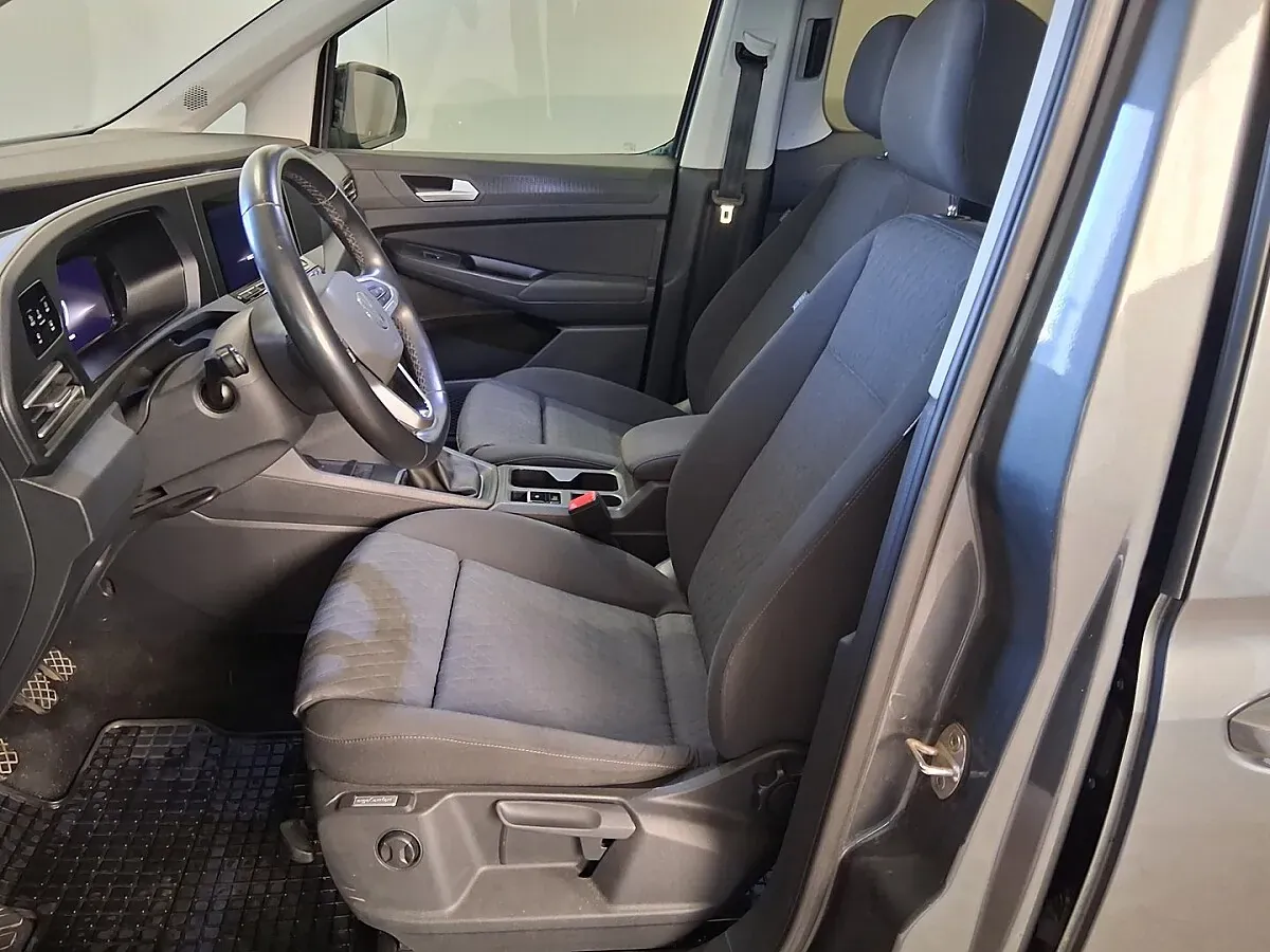 Volkswagen Caddy Life Maxi 2023 photo 3