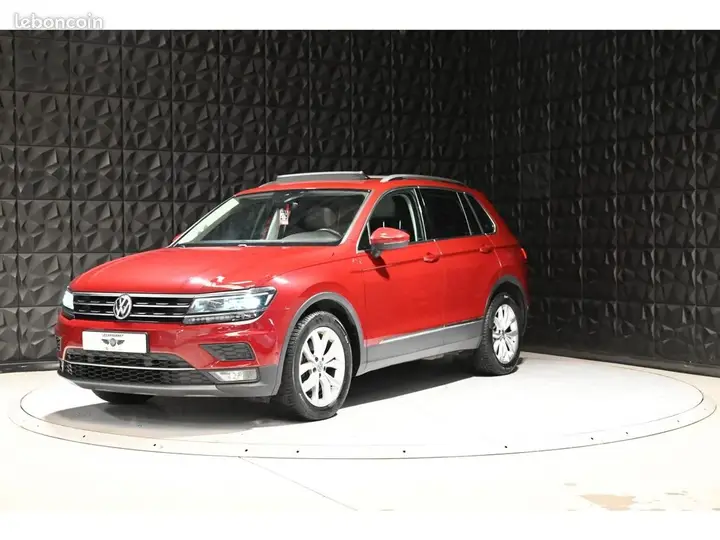 Volkswagen Tiguan 2016 photo 2